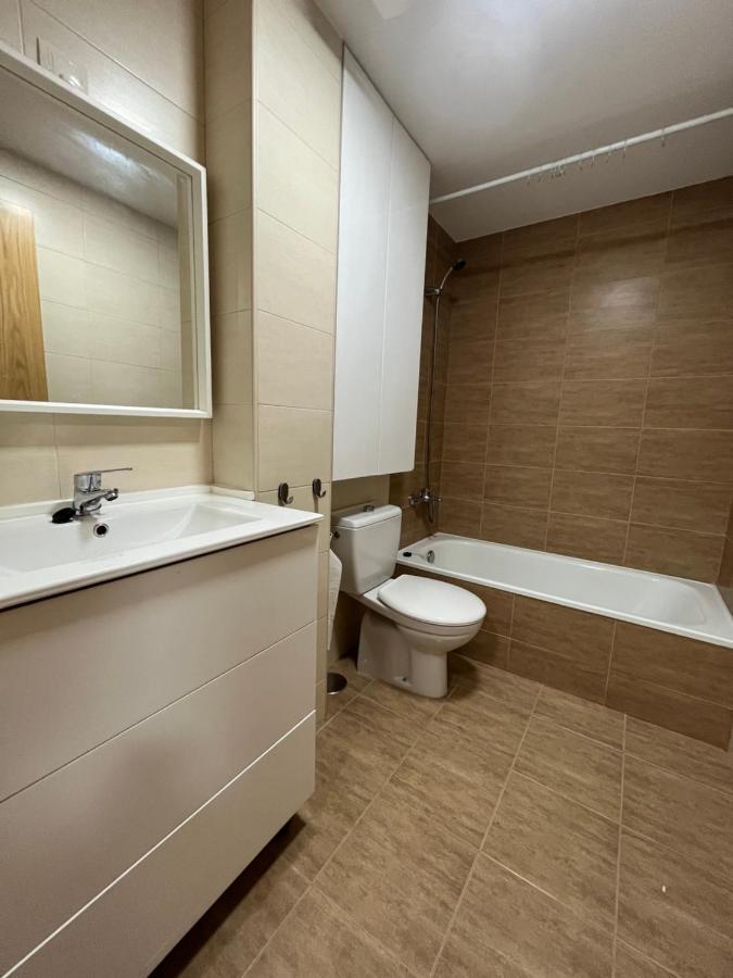 Apartamento Con Terraza,2 Min De La Playa, Ares Eksteriør bilde