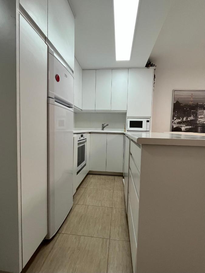 Apartamento Con Terraza,2 Min De La Playa, Ares Eksteriør bilde